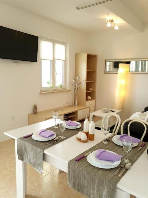 Apartments Regina 볼 외부 사진