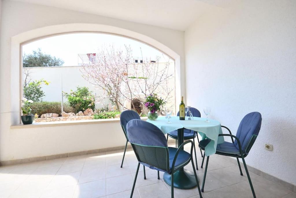 Apartments Regina 볼 외부 사진